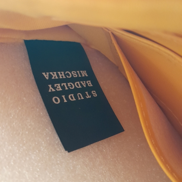 Badgley Mischka Diamond Quilting Wristlet Clutch / Yellow - Picture 5 of 13